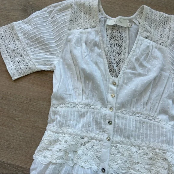 ASTR The Label Honeymoon Lace Midi Dress - Picture 10 of 11